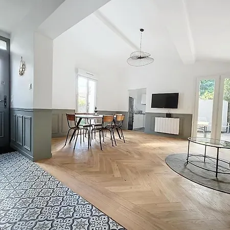 La Maison Blanche De Paris Villa Gentilly